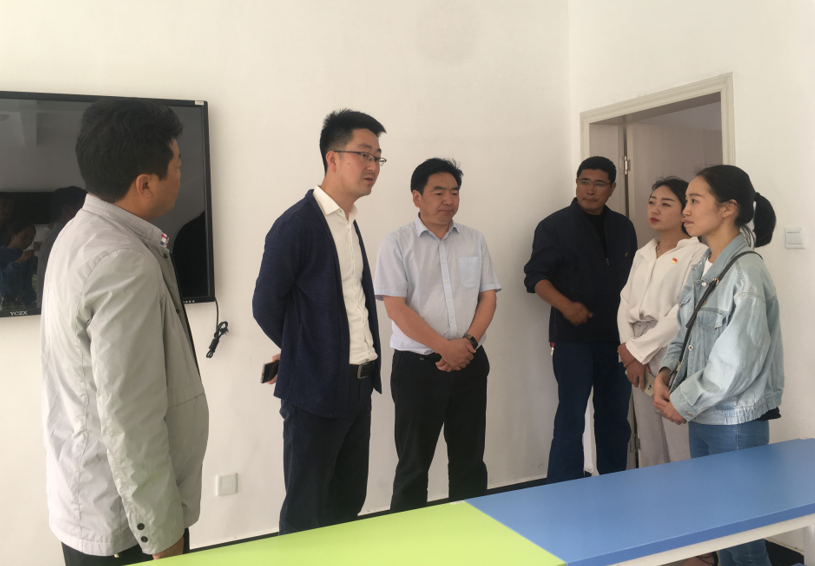 团州委书记方一舟一行工作组赴我县调研指导青年电商雏鹰培育工作